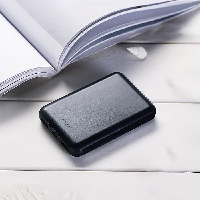 Custom Logo Three-hole fast charging power bank | Premium Corporate Gifts and Custom Gifts