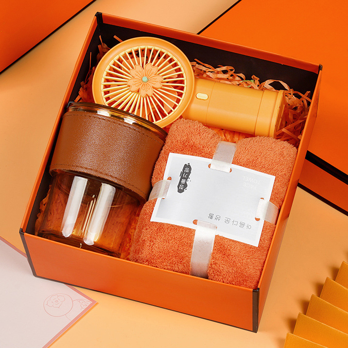 Custom Logo Holiday Practical Gift Box Set | Premium Corporate Gifts and Promotional Gifts