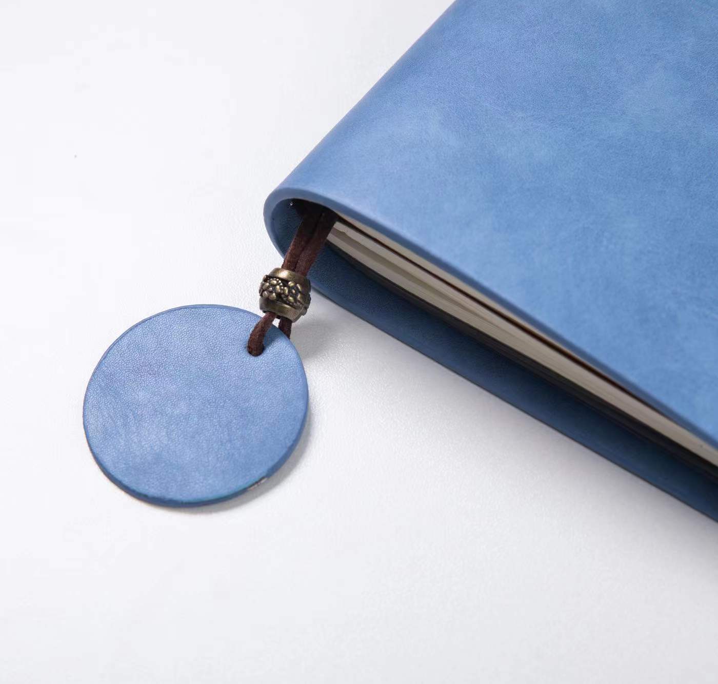 Custom Logo Fresh Ledger Coin Purse Gift Box | Premium Corporate Gifts and Custom Gifts